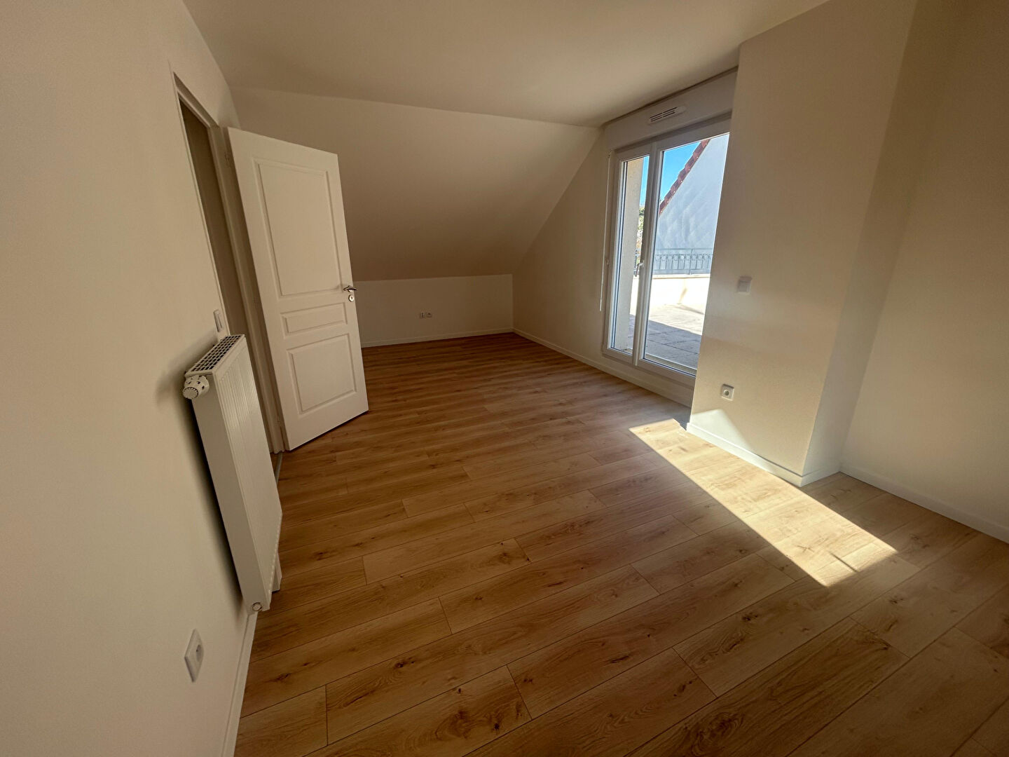 Appartement F4  DUPLEX (100 m²) en vente à SAINT PIERRE DU PERRAY