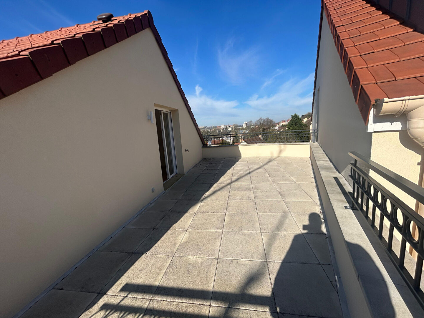 Appartement F4  DUPLEX (100 m²) en vente à SAINT PIERRE DU PERRAY
