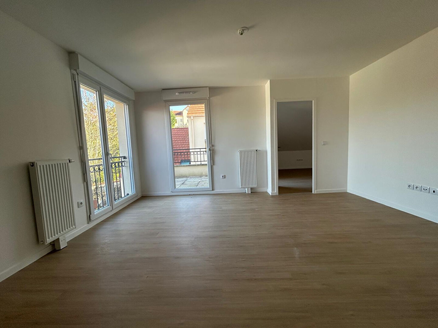 SAINT PIERRE DU PERRAY : appartement F2 (48.5m²) en vente