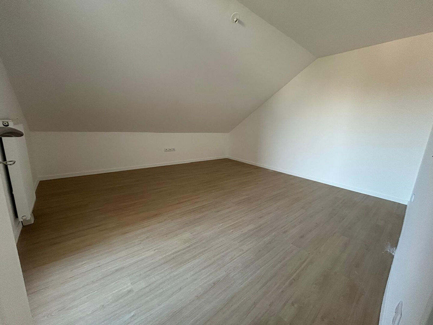 SAINT PIERRE DU PERRAY : appartement F2 (48.5m²) en vente