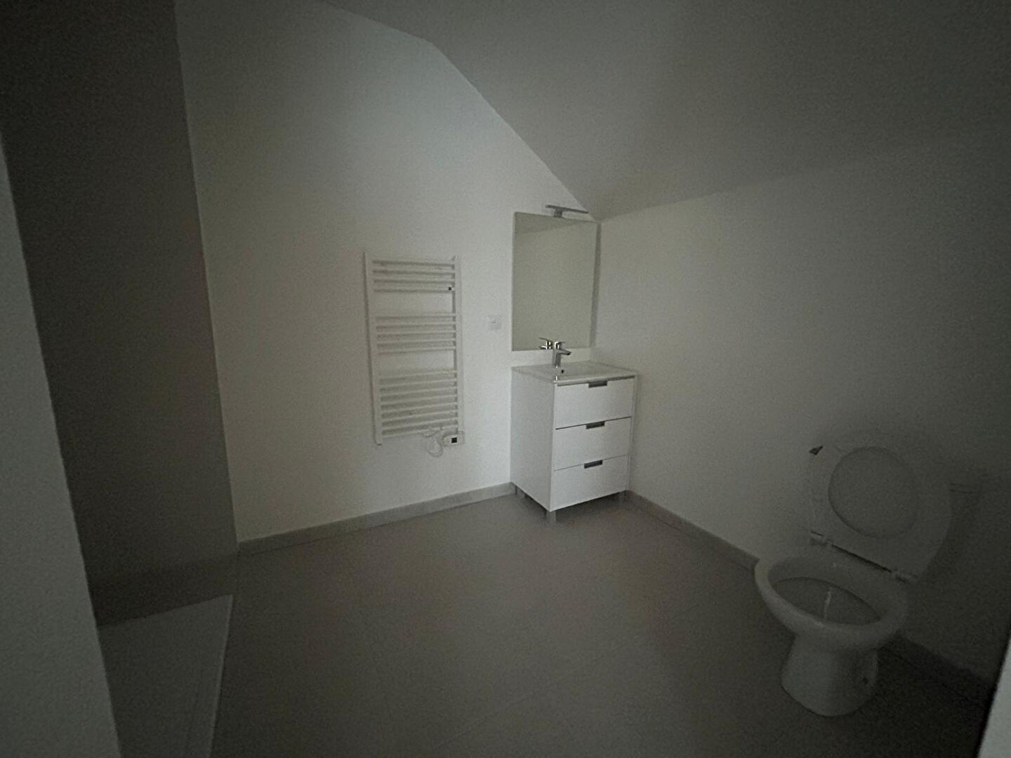 SAINT PIERRE DU PERRAY : appartement F2 (48.5m²) en vente