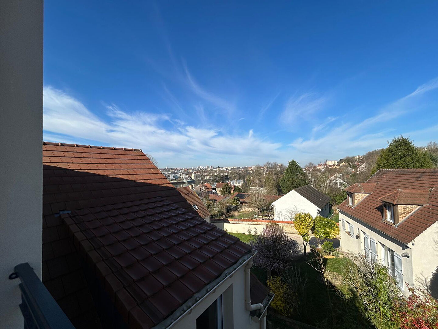 SAINT PIERRE DU PERRAY : appartement F2 (48.5m²) en vente