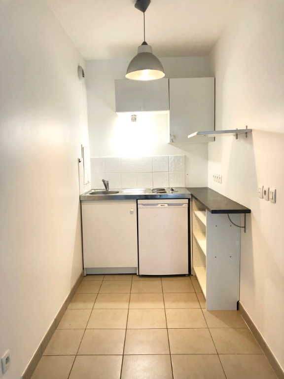 À louer : Appartement T1 à LIEUSAINT - Réf. 805621