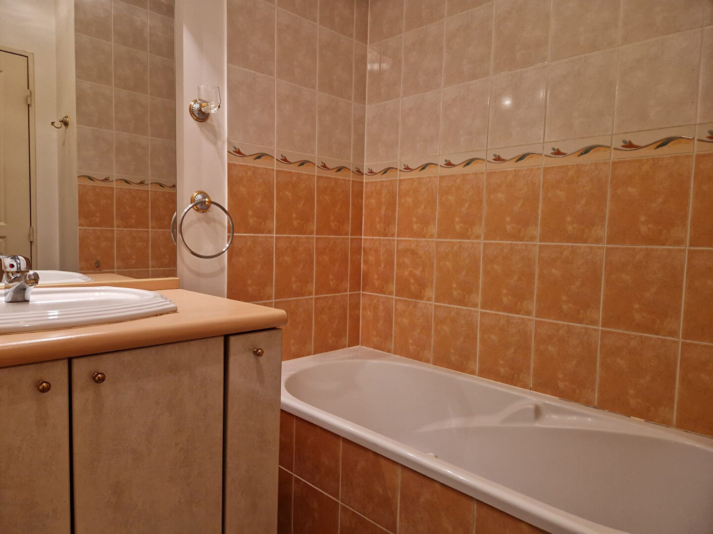 À vendre : Appartement 4 pièces à COMBS LA VILLE - Référence 805313