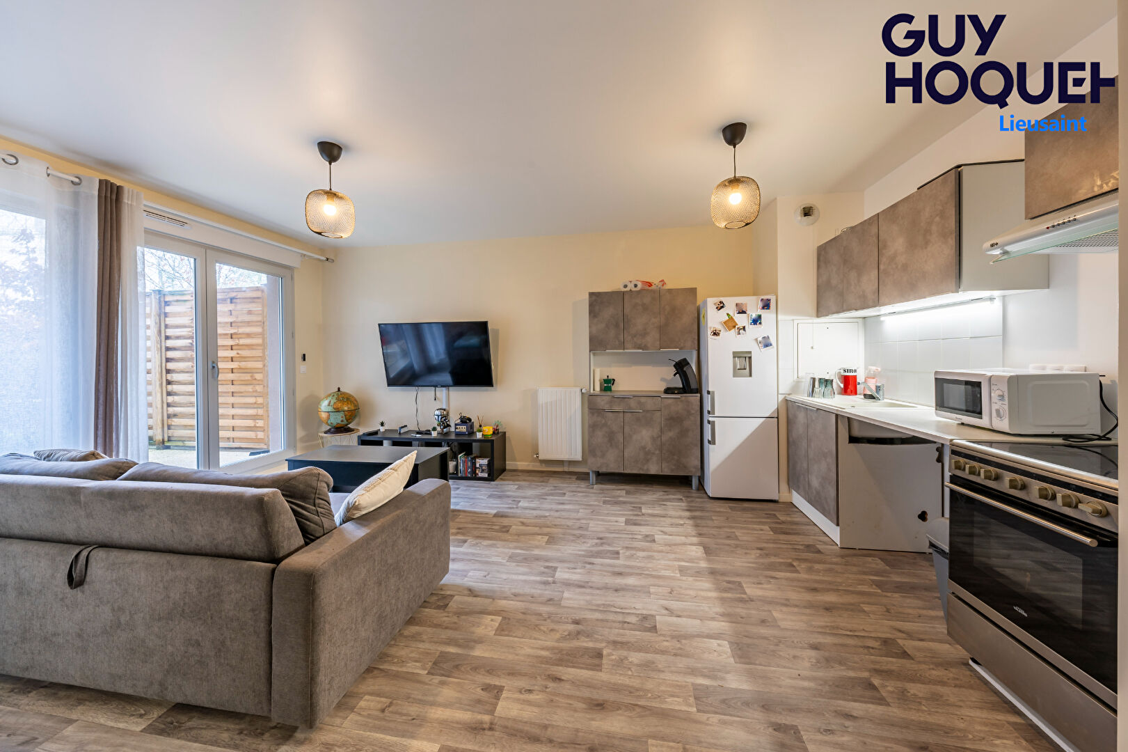 VENTE : appartement 2 pièces (46 m²) à BRIE COMTE ROBERT