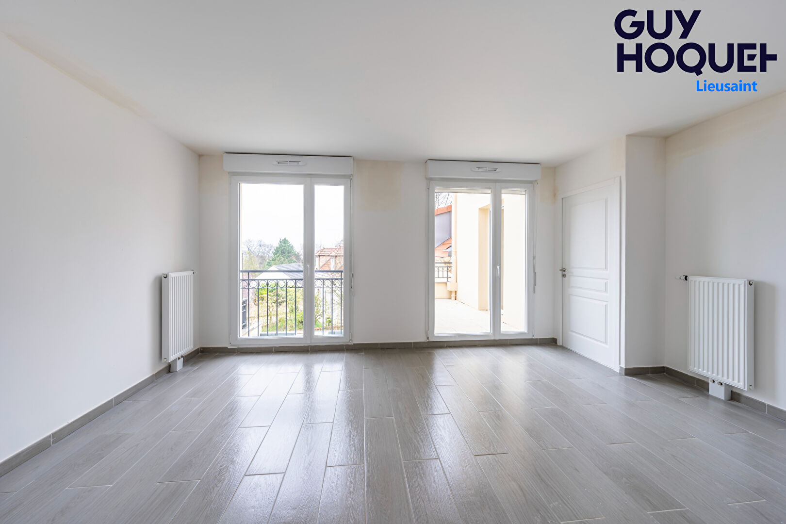 SAINT PIERRE DU PERRAY : appartement 2 pièces (45 m²) à louer