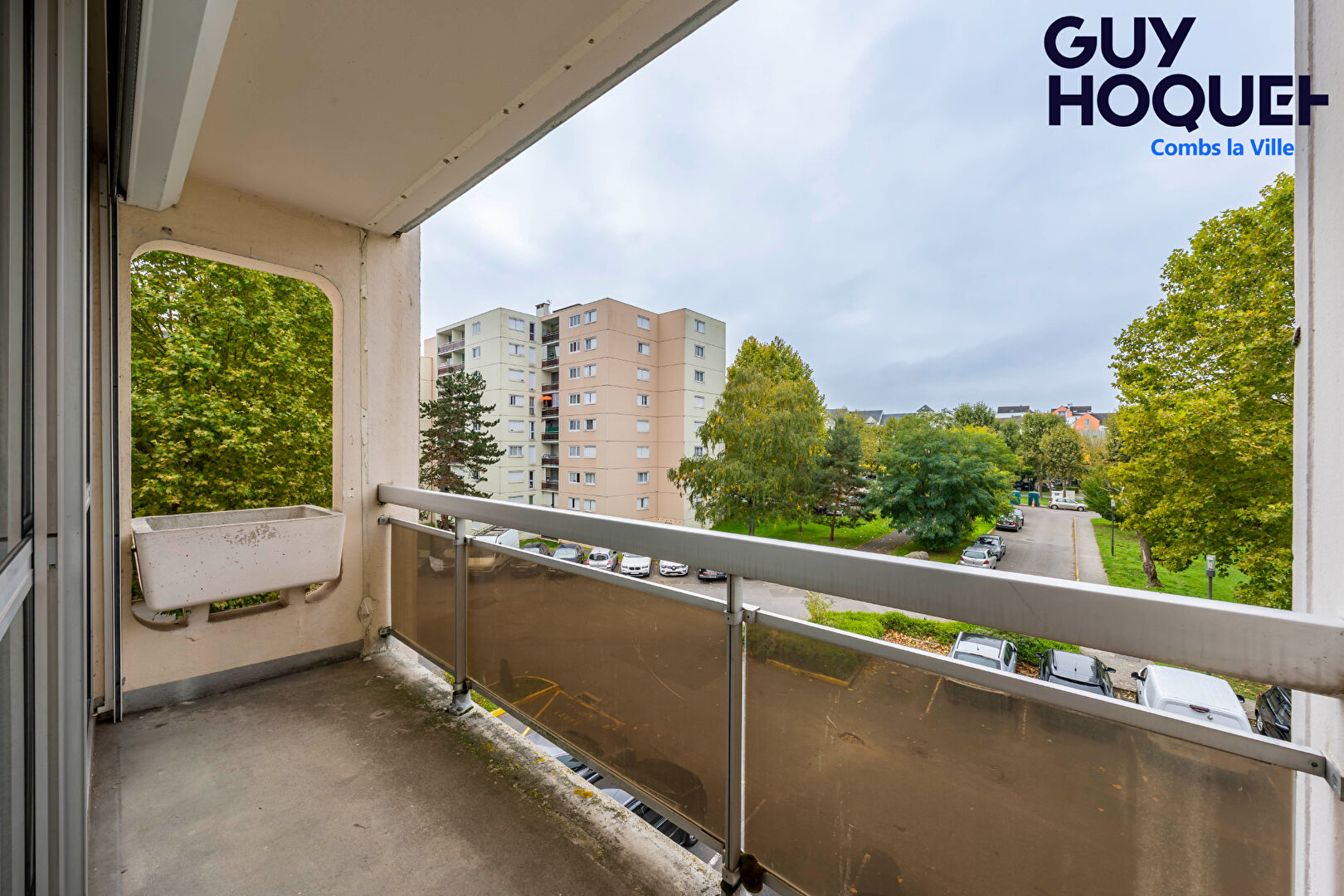 À vendre : Studio au Mée-sur-Seine avec terrasse et cave