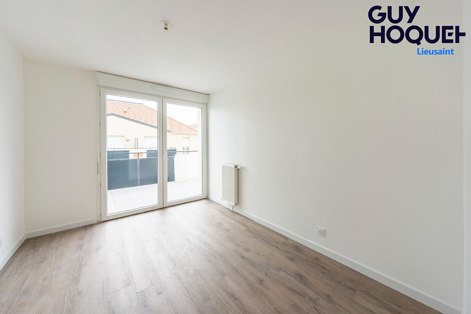 LOCATION d'un appartement T3 (65 m²) à DAMMARIE LES LYS