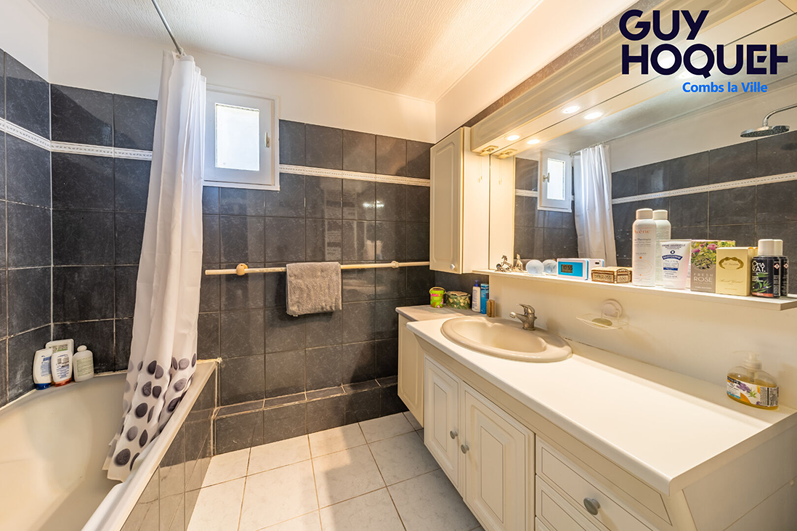 Maison 5 pièces à louer à Combs-la-Ville - Exclusivité Guy Hoquet