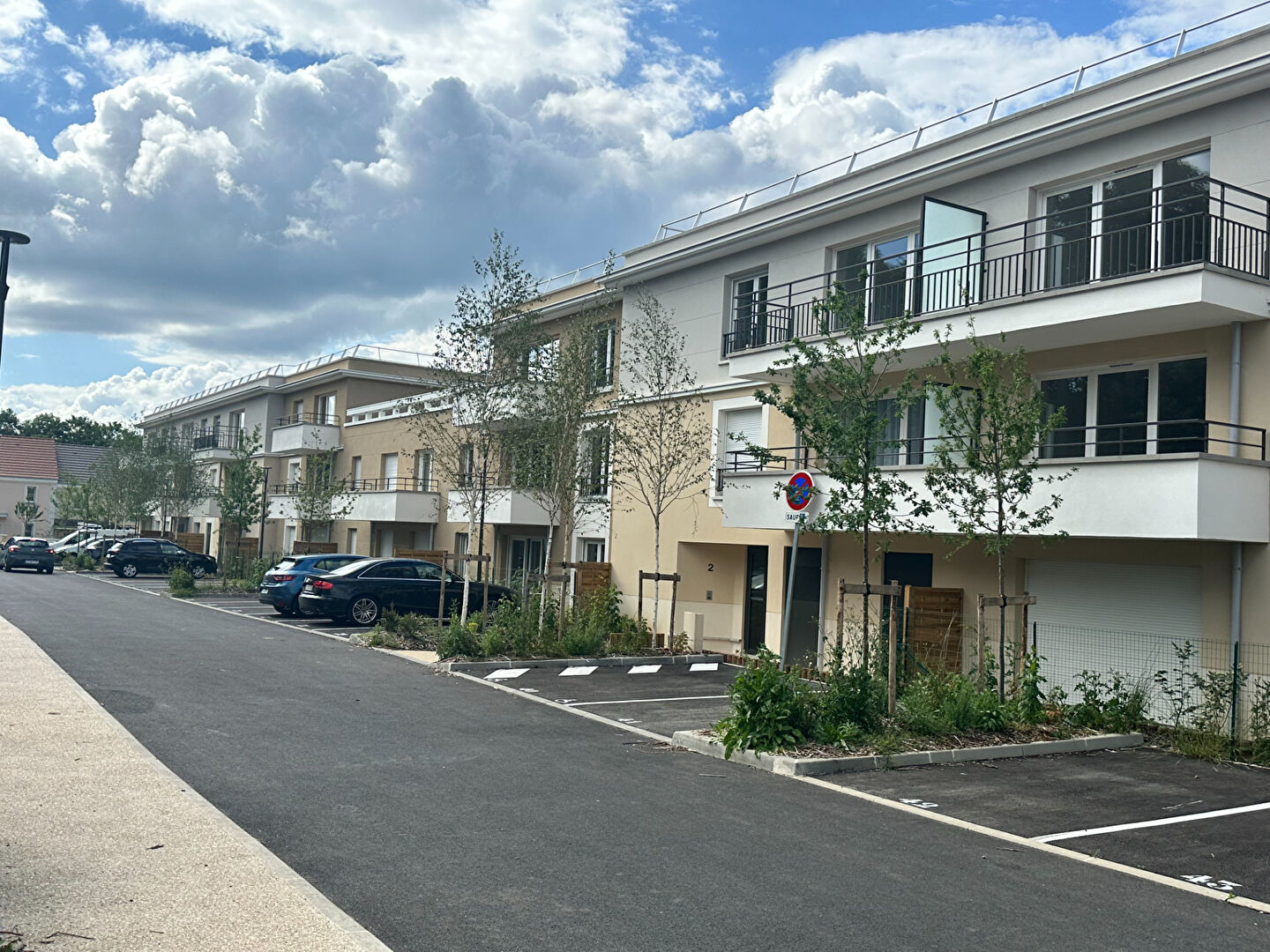 LOCATION d'un appartement de 3 pièces (68 m²) à COMBS LA VILLE