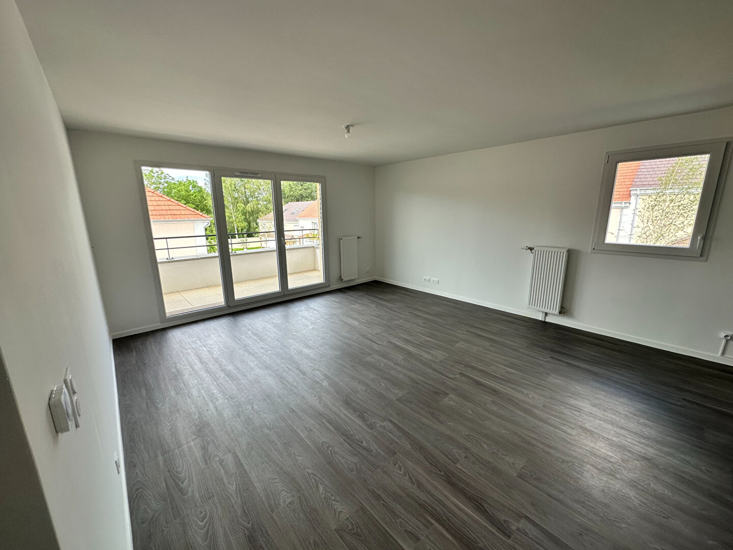 LOCATION d'un appartement de 3 pièces (68 m²) à COMBS LA VILLE