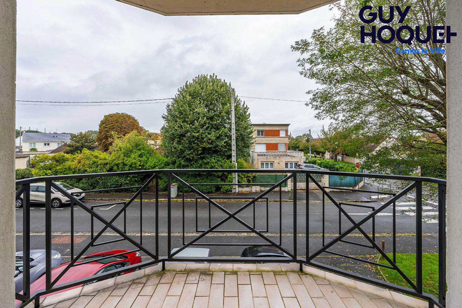 LOCATION : appartement 1 pièce (26 m²) à QUINCY SOUS SENART