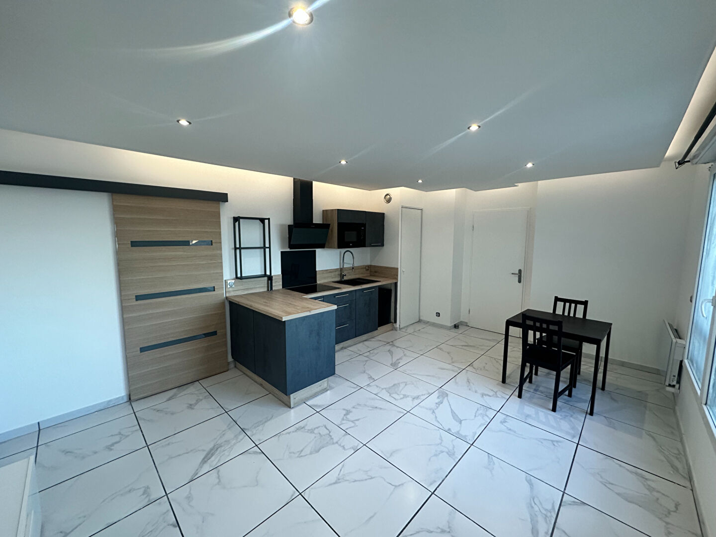 À louer : Appartement T2 moderne à Combs-la-Ville