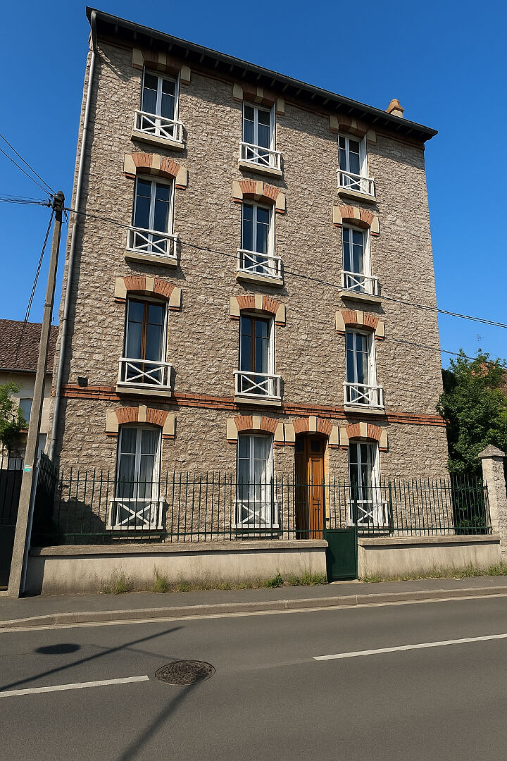 À louer : Appartement 3 pièces à Quincy sous Sénart