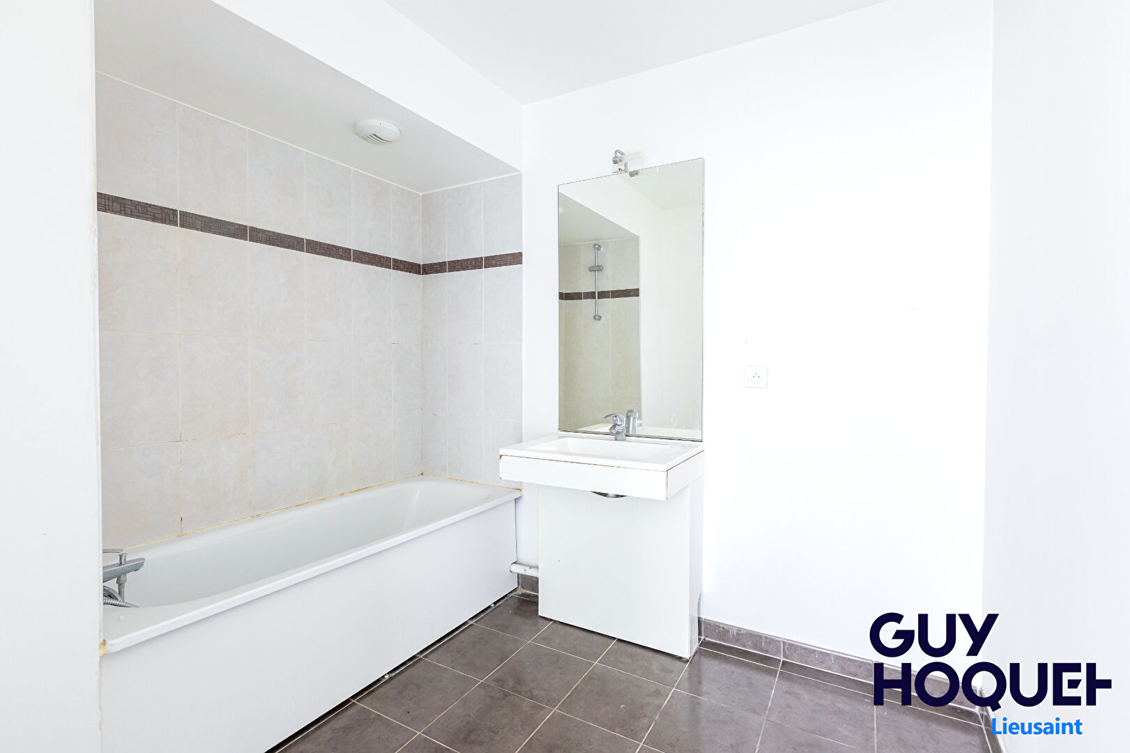 À vendre : Appartement 3 pièces à Saint Pierre du Perray - Exclusivité Guy Hoquet