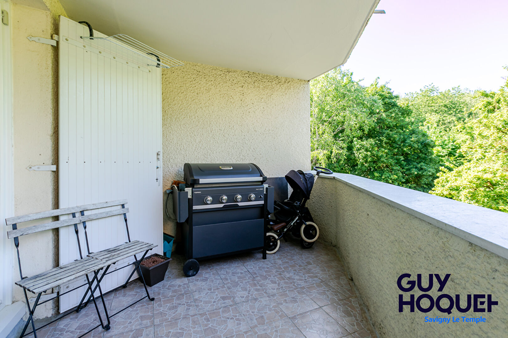 À vendre : Appartement spacieux de 3 chambres // AU CALME !