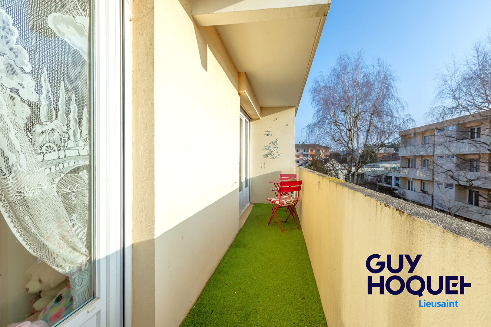 À vendre : Appartement  F3 avec deux balcons et une cave à Saint Fargeau Ponthierry