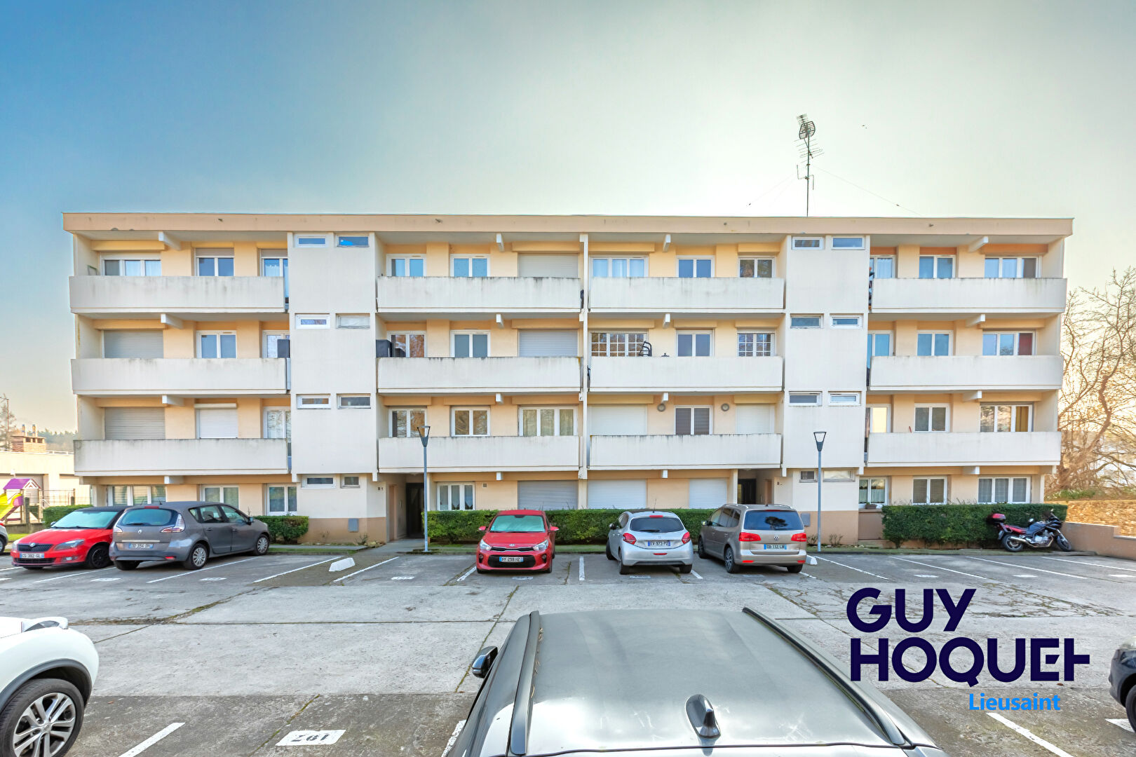 À vendre : Appartement  F3 avec deux balcons et une cave à Saint Fargeau Ponthierry