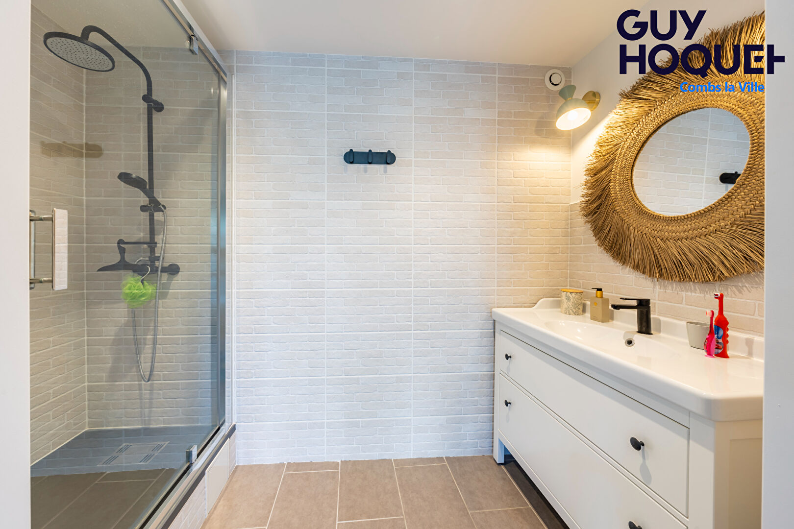 BOUSSY SAINT ANTOINE : maison de 6 pièces (140 m²) en vente