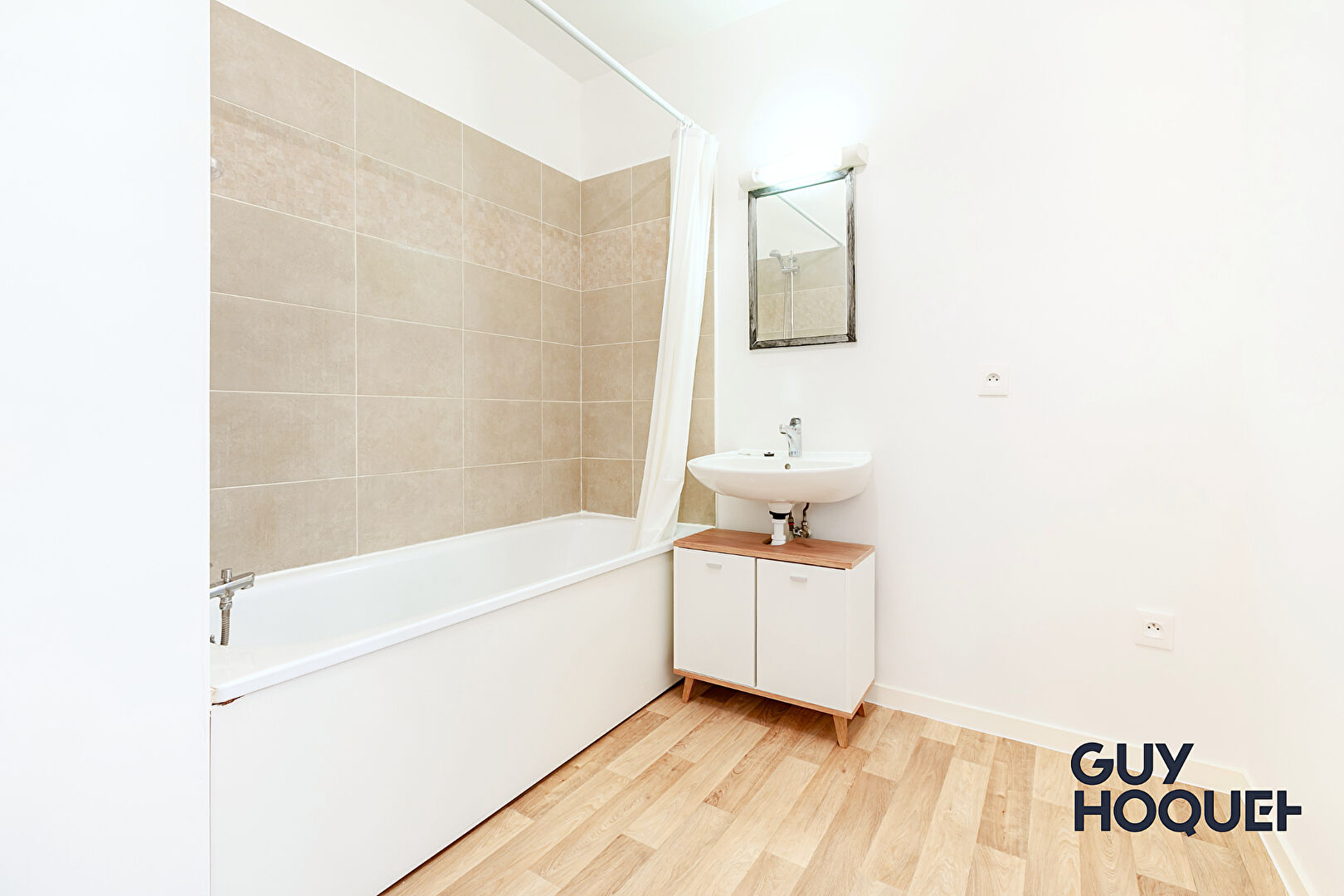 À vendre : Appartement T2 à MELUN - Balcon - Ascenseur