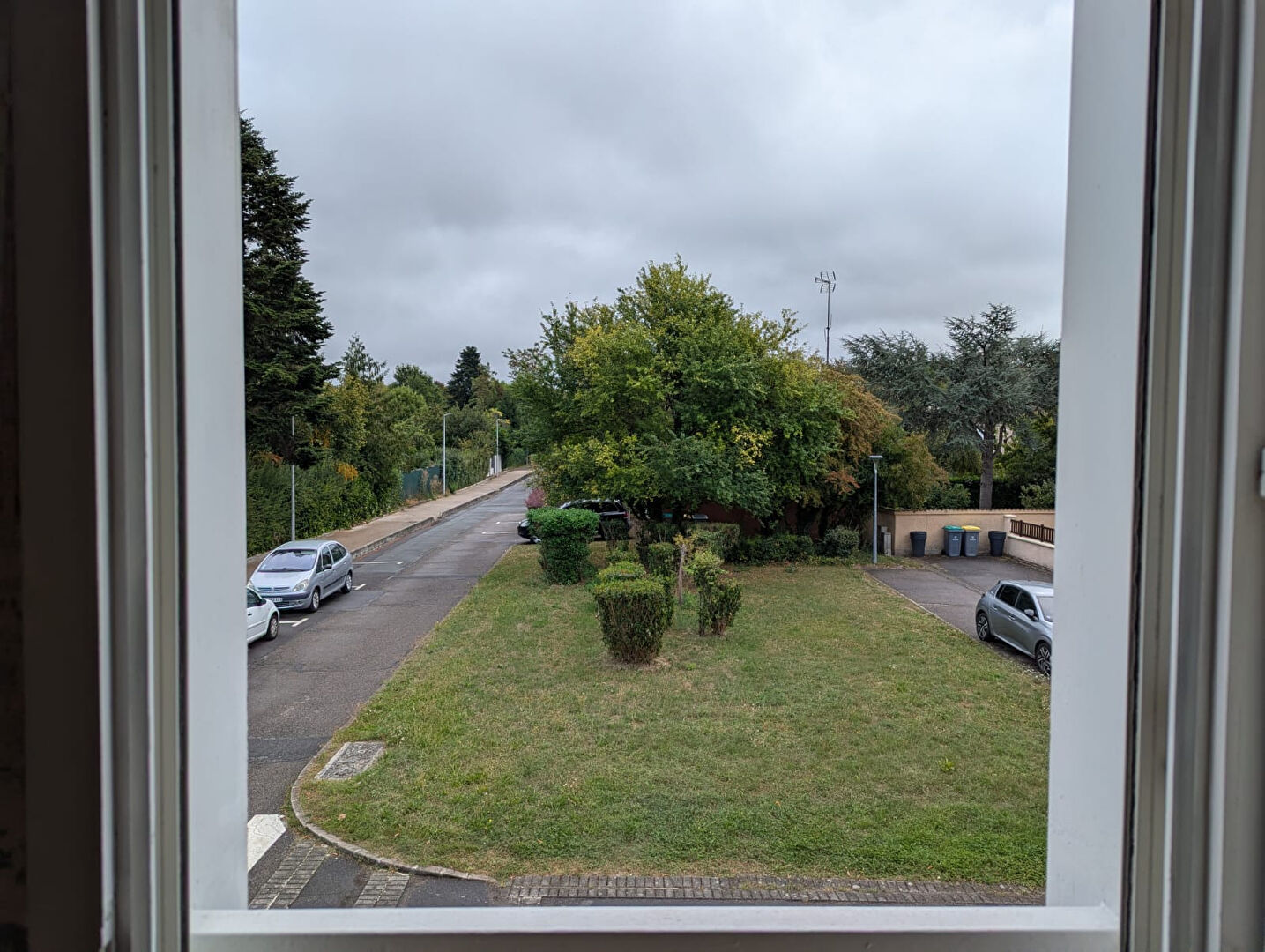 Maison spacieuse à vendre à Combs la Ville