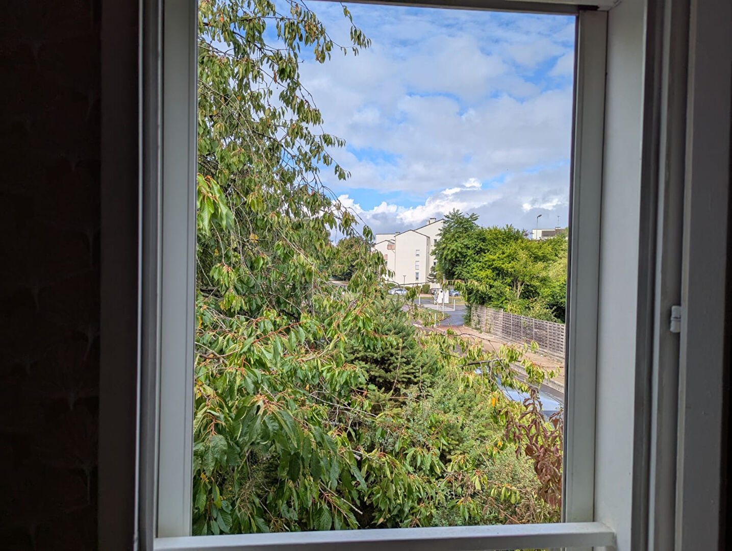 Maison spacieuse à vendre à Combs la Ville