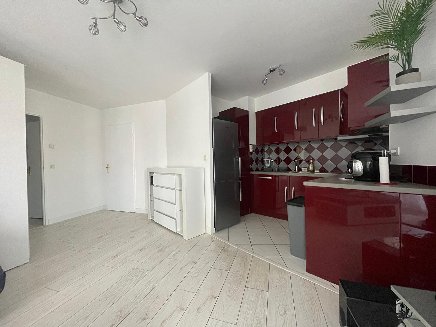 VENTE : appartement F2 (45 m²) à COMBS LA VILLE