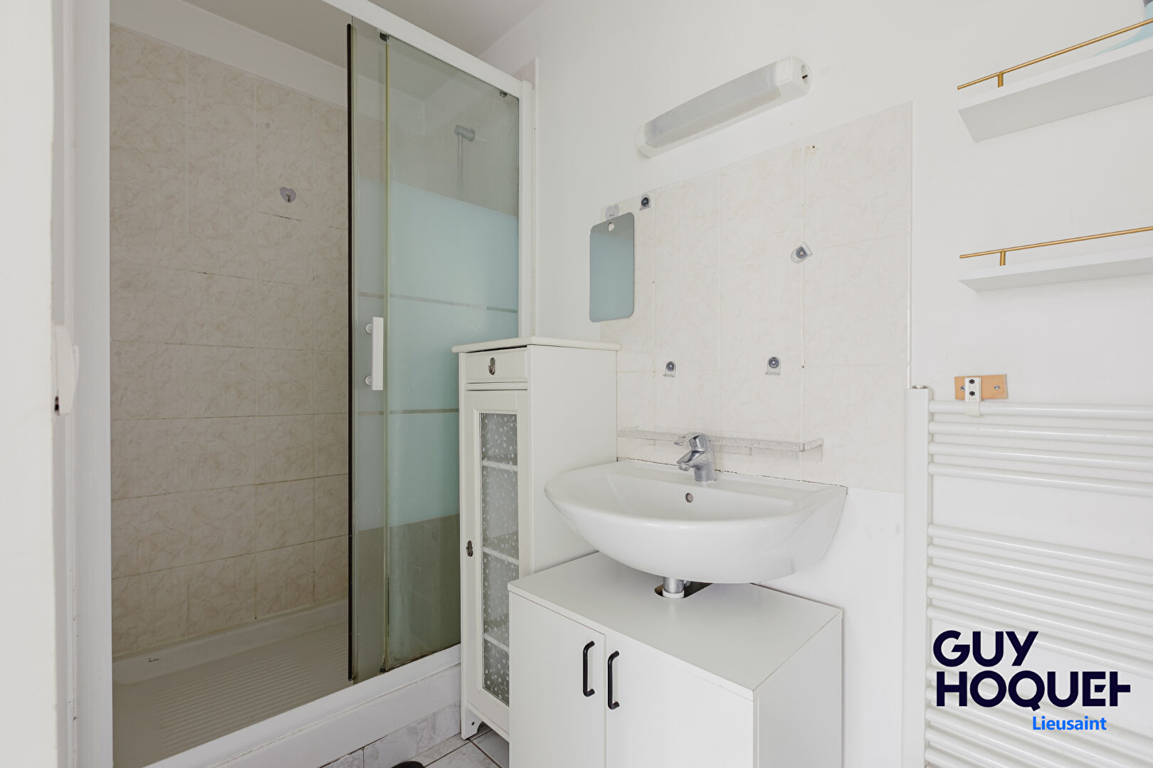 Appartement Lieusaint  appartement 2 pièce(s) 40 m2 avec Box, Place de parking et jardin !