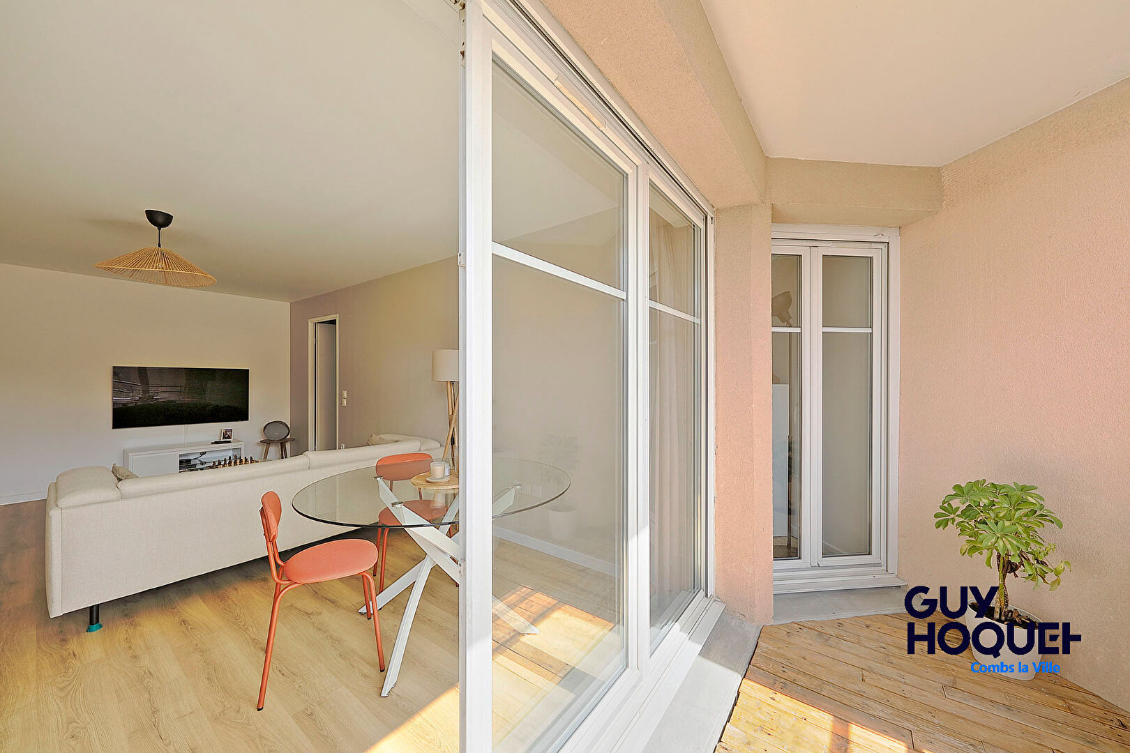 VENTE d'un appartement 3 pièces (58m²) à COMBS LA VILLE