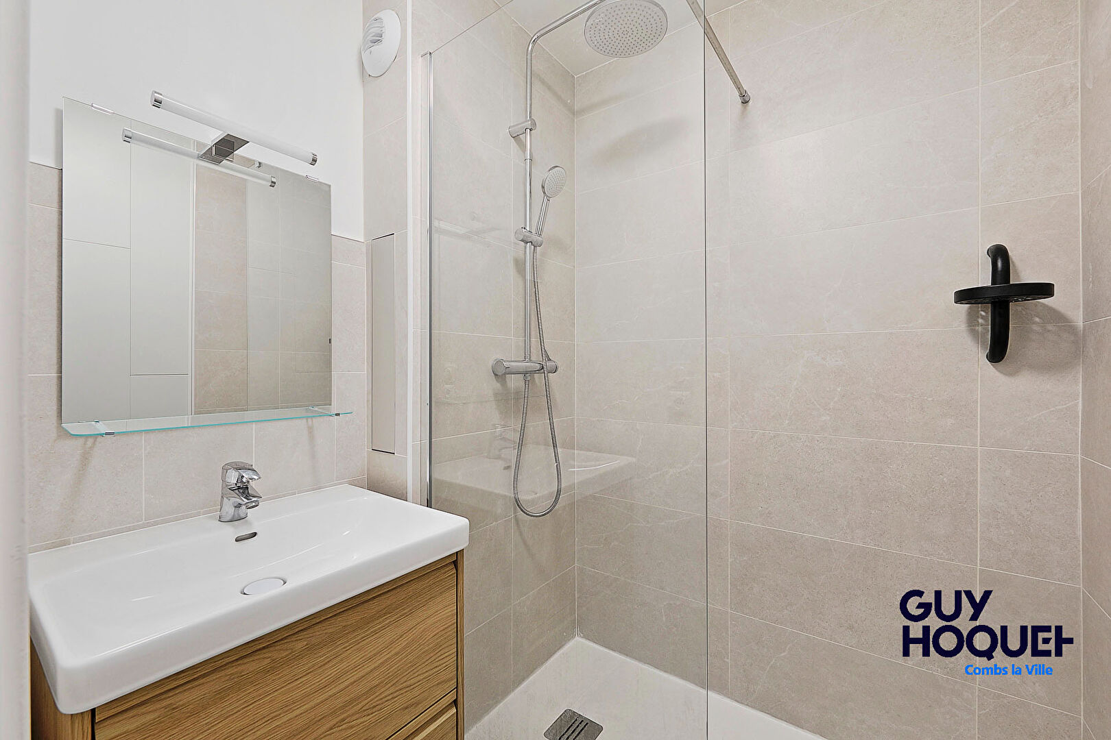 VENTE d'un appartement 3 pièces (58m²) à COMBS LA VILLE