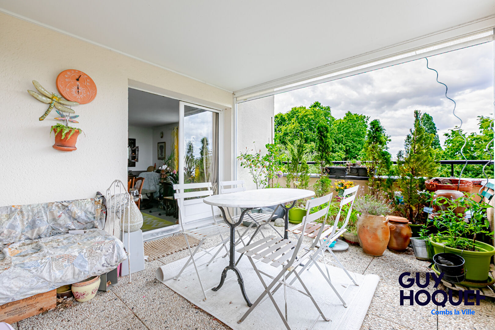 À vendre : Appartement 3 pièces à COMBS LA VILLE -  Une terrasse et deux balcons