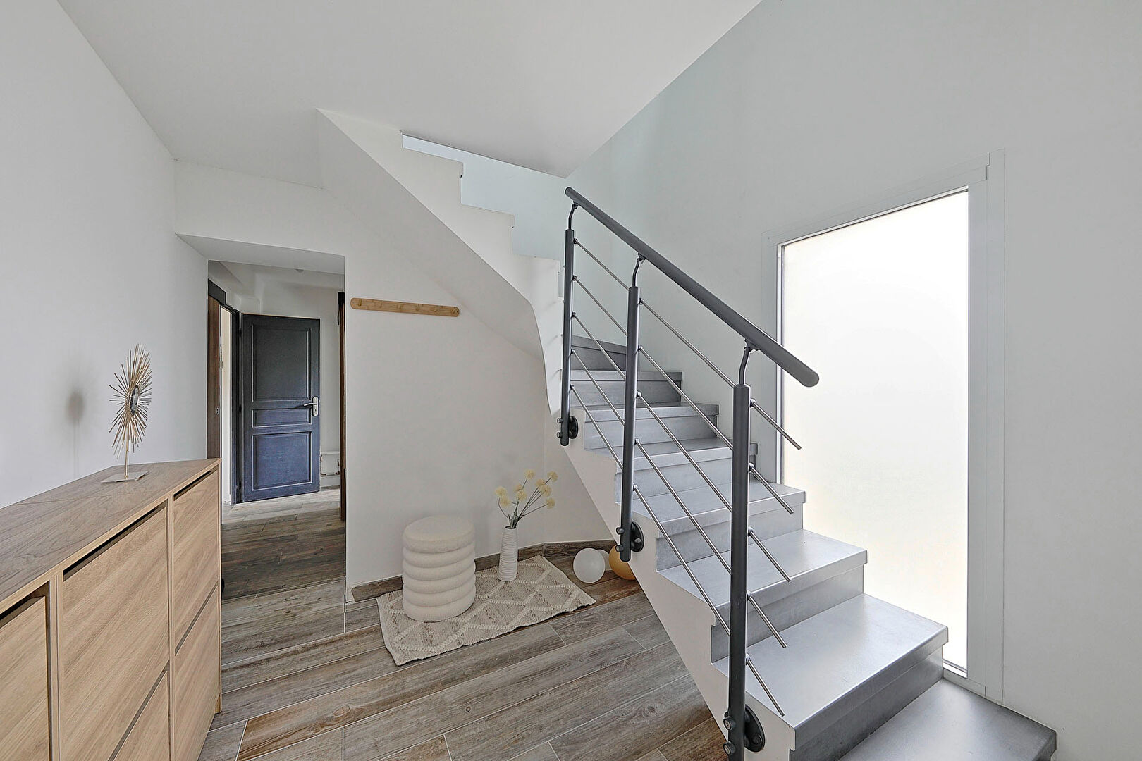 MAISON INDIVIDUELLE SANS VIS-A-VIS à Lieusaint  !!