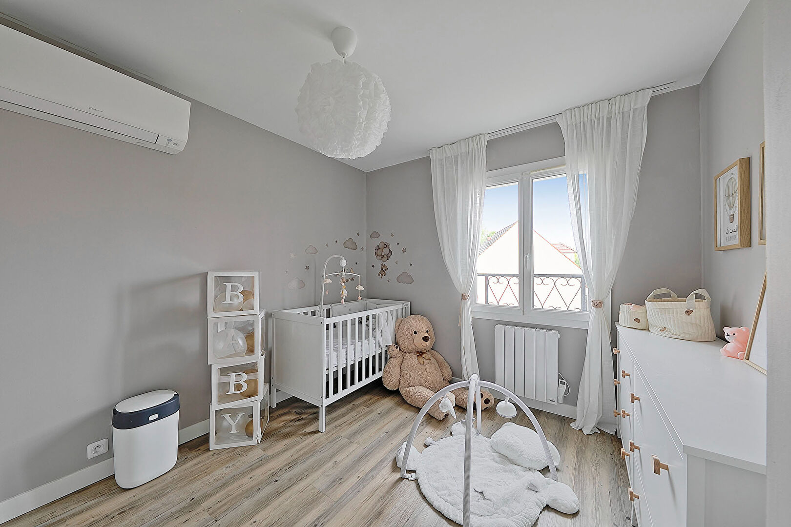 MAISON INDIVIDUELLE SANS VIS-A-VIS à Lieusaint  !!