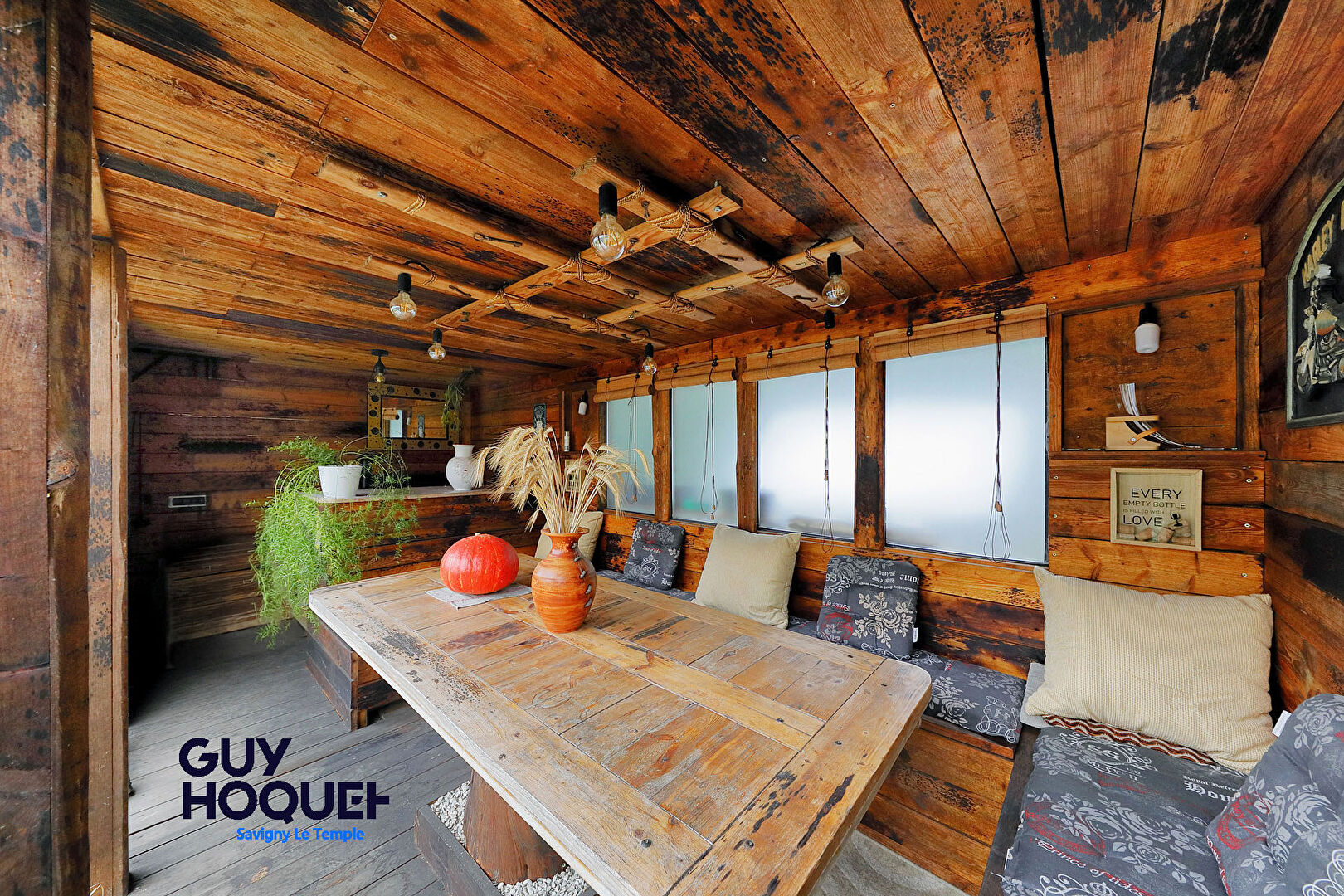 Charmante maison 5 pièces avec jardin - Quartier recherché de la Forêt de Nandy  -