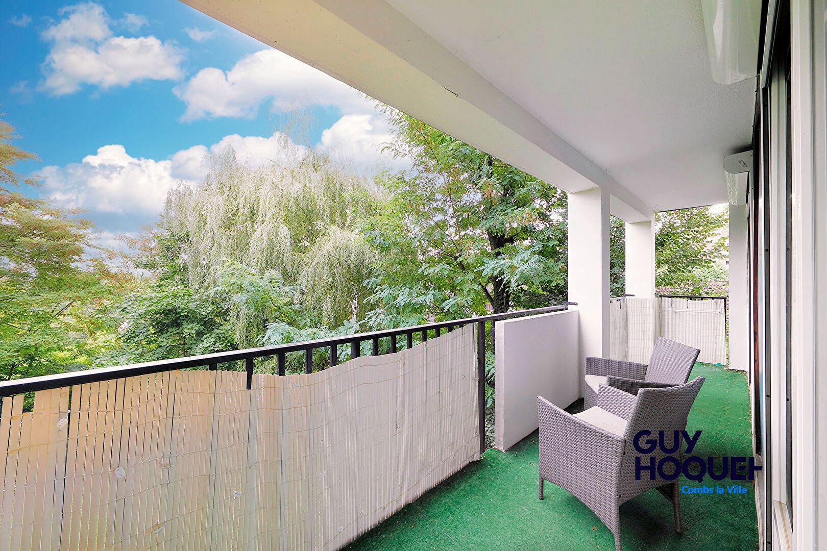 À vendre : Appartement 3 chambres avec terrasse à Combs-la-Ville