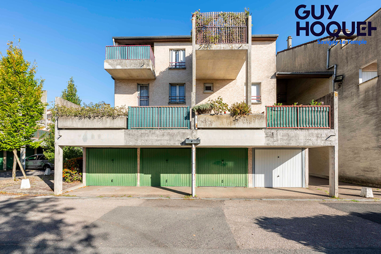 Appartement 4 pièce(s) 84 m2 - 2 box - Terrasse plein SUD