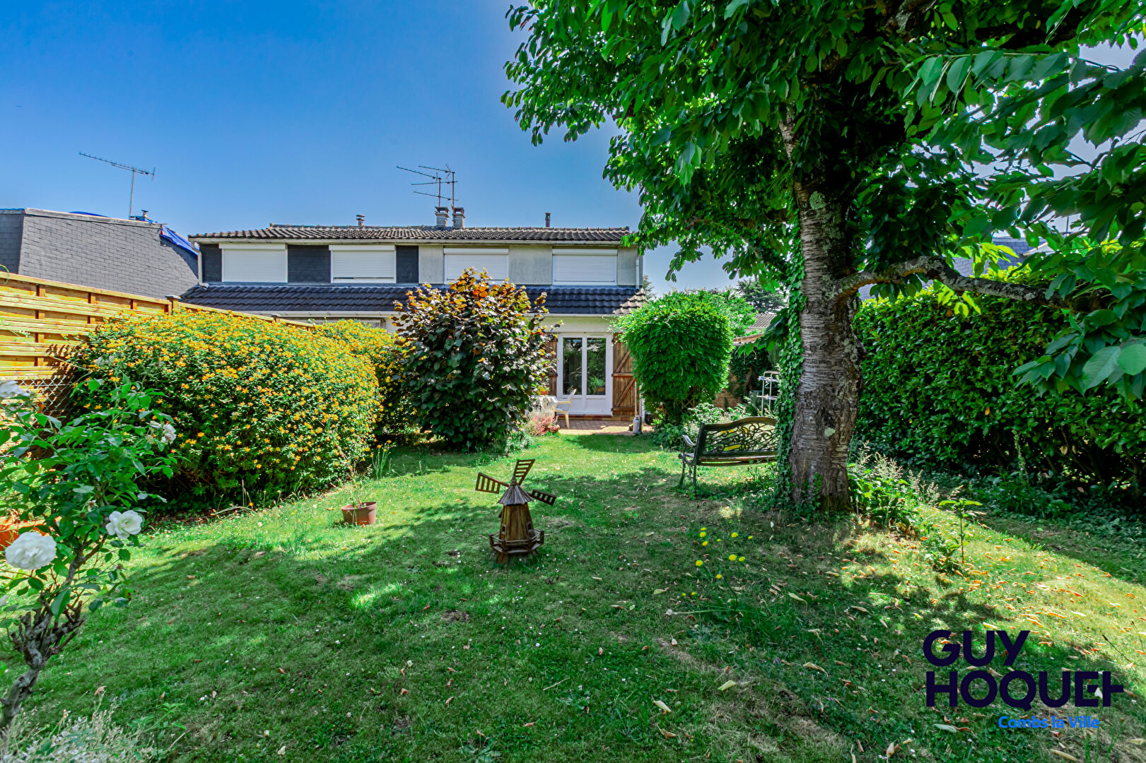 Maison à vendre à COMBS LA VILLE - 5 pièces, 3 chambres