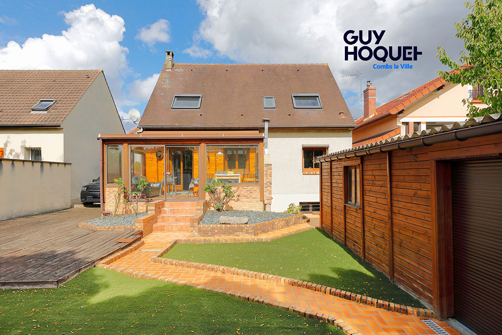 Maison à vendre à Combs-la-Ville - 4 chambres - sous-sol total