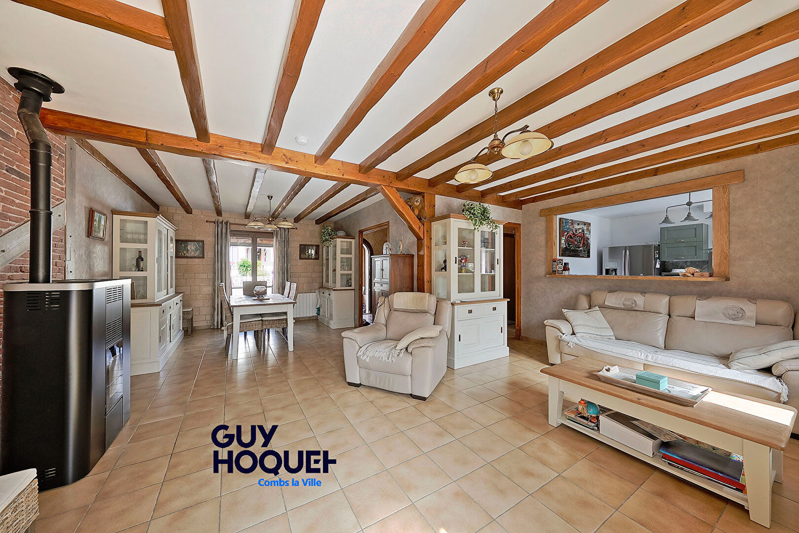 Maison à vendre à Combs-la-Ville - 4 chambres - sous-sol total