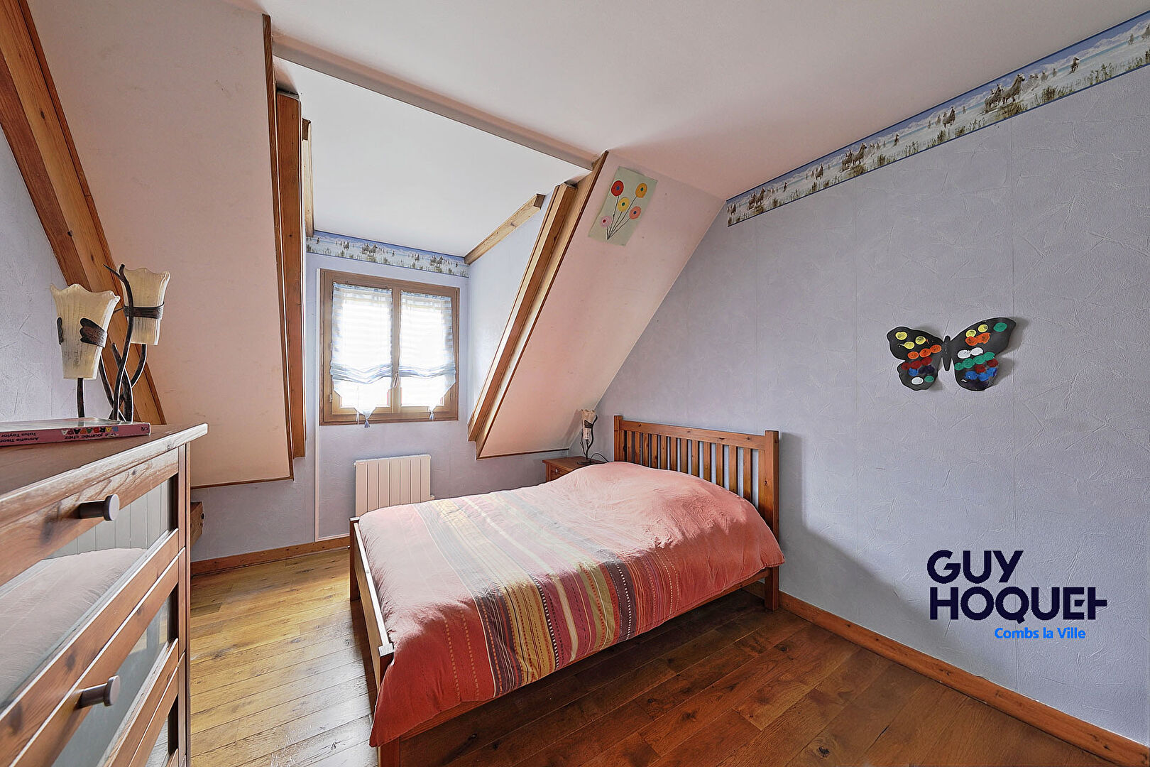 Maison à vendre à Combs-la-Ville - 4 chambres - sous-sol total