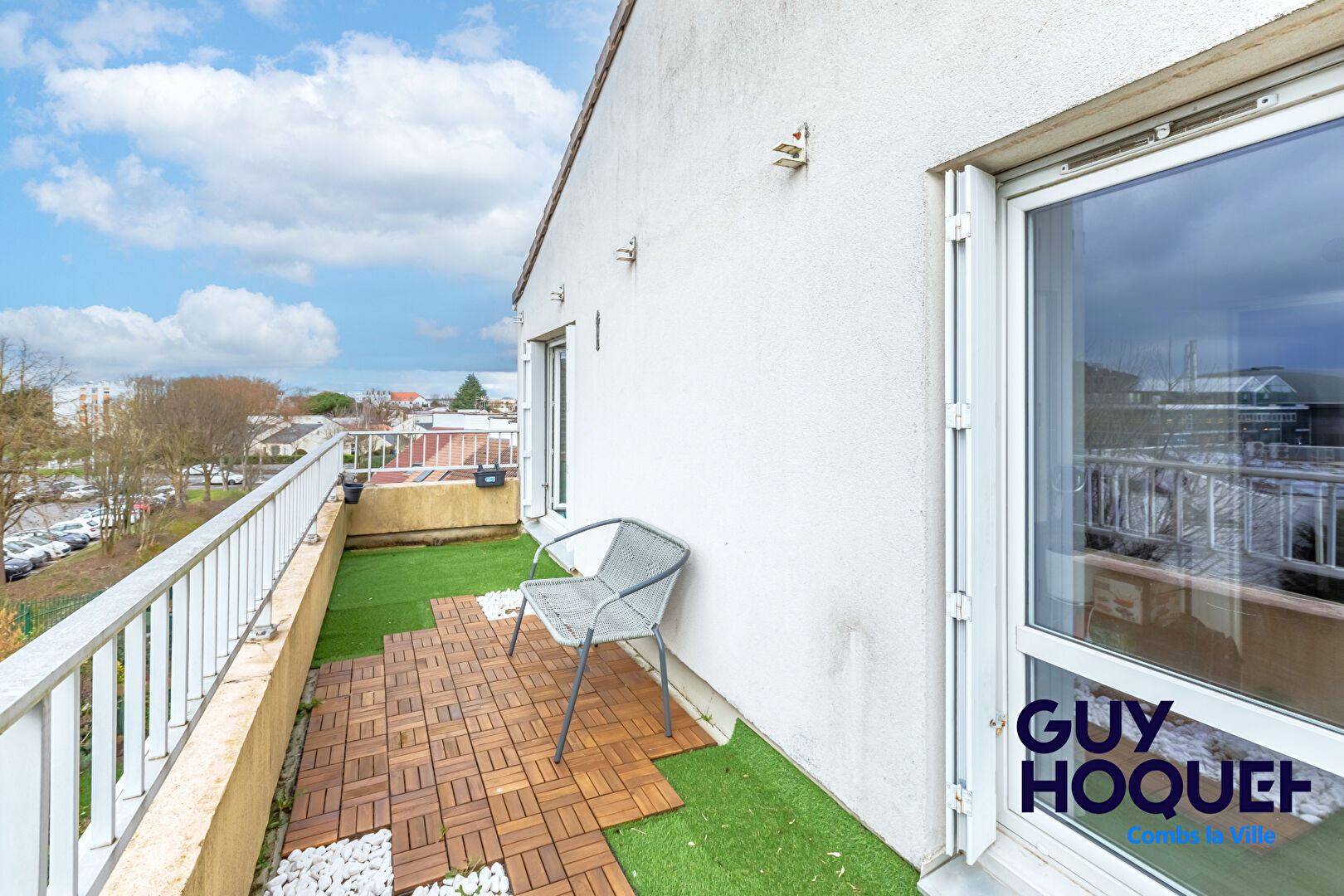 COMBS LA VILLE : appartement 3 pièces (61 m²) à vendre - Dernier étage / Terrasse