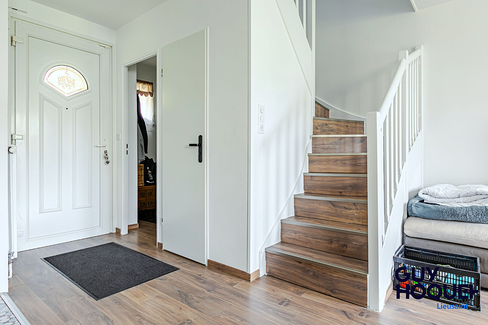 Maison à vendre à Lieusaint - 5 pièces, 3 chambres + bureau - En très bon état.