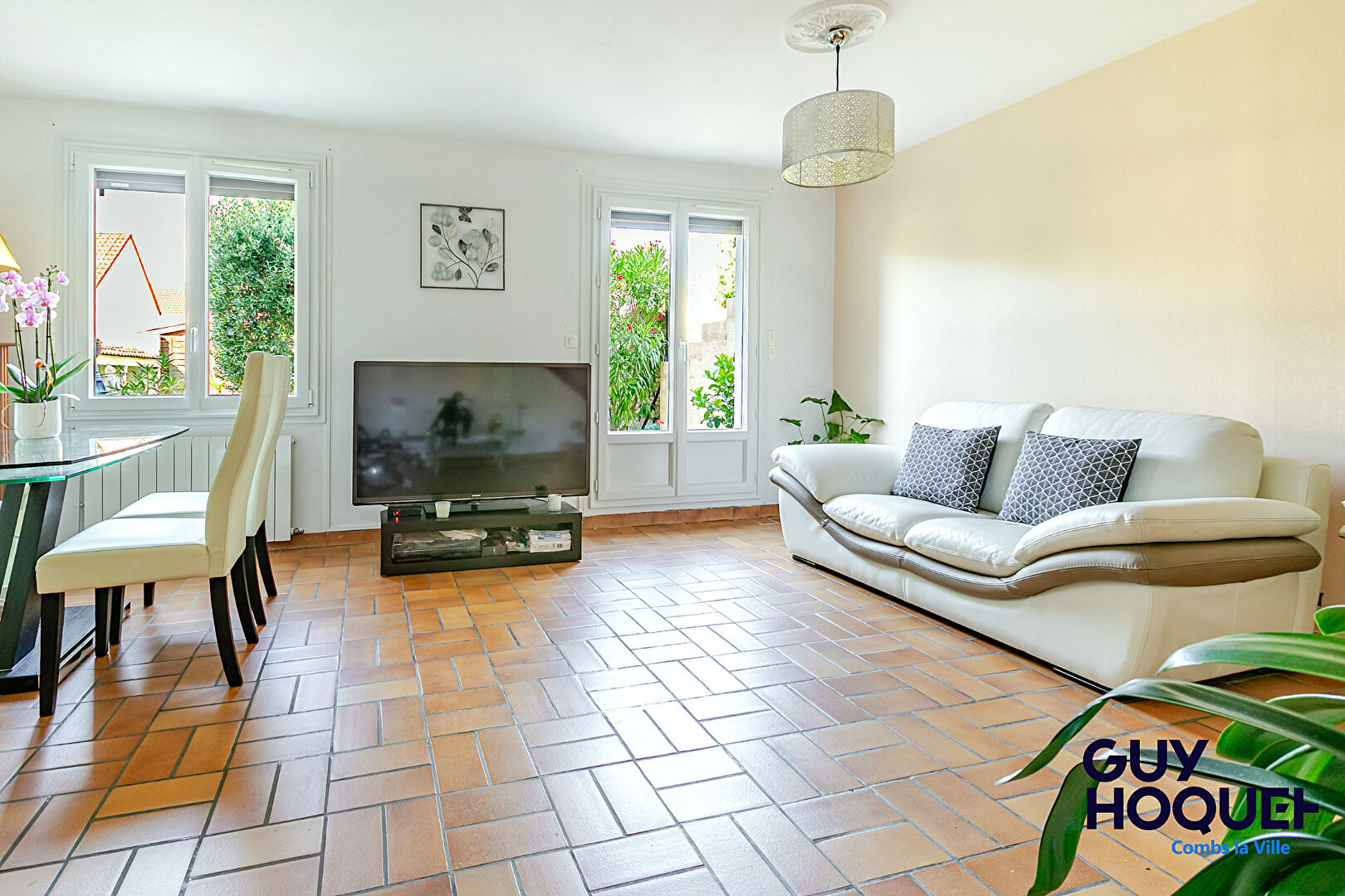 Maison à vendre à Lieusaint - 3 chambres avec dressing et garage