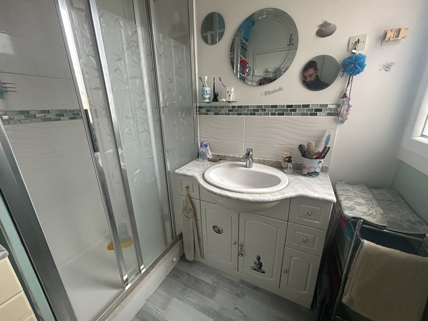 Appartement 4 pièce(s) 83 m2 - Ascenseur - Place de stationnement