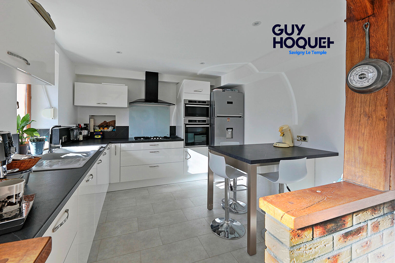 Maison Salins 8 pièce(s) 175 m2