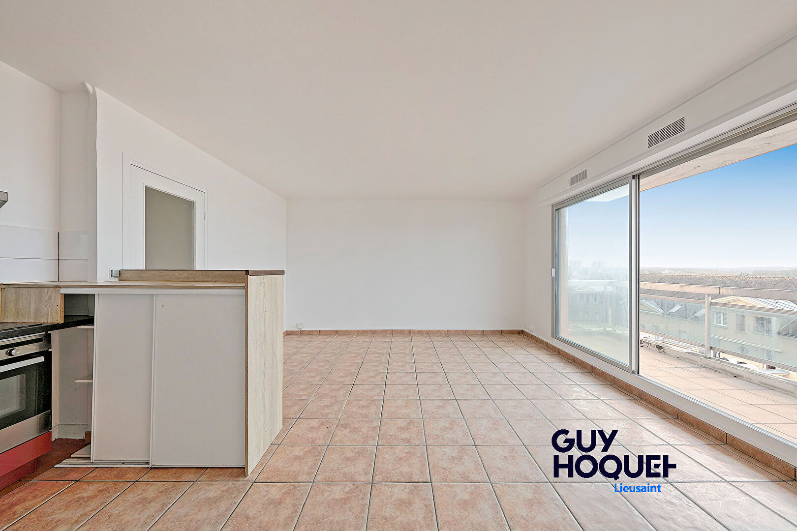 2 pièces - Terrasse - Parking - Cave - Ascenseur