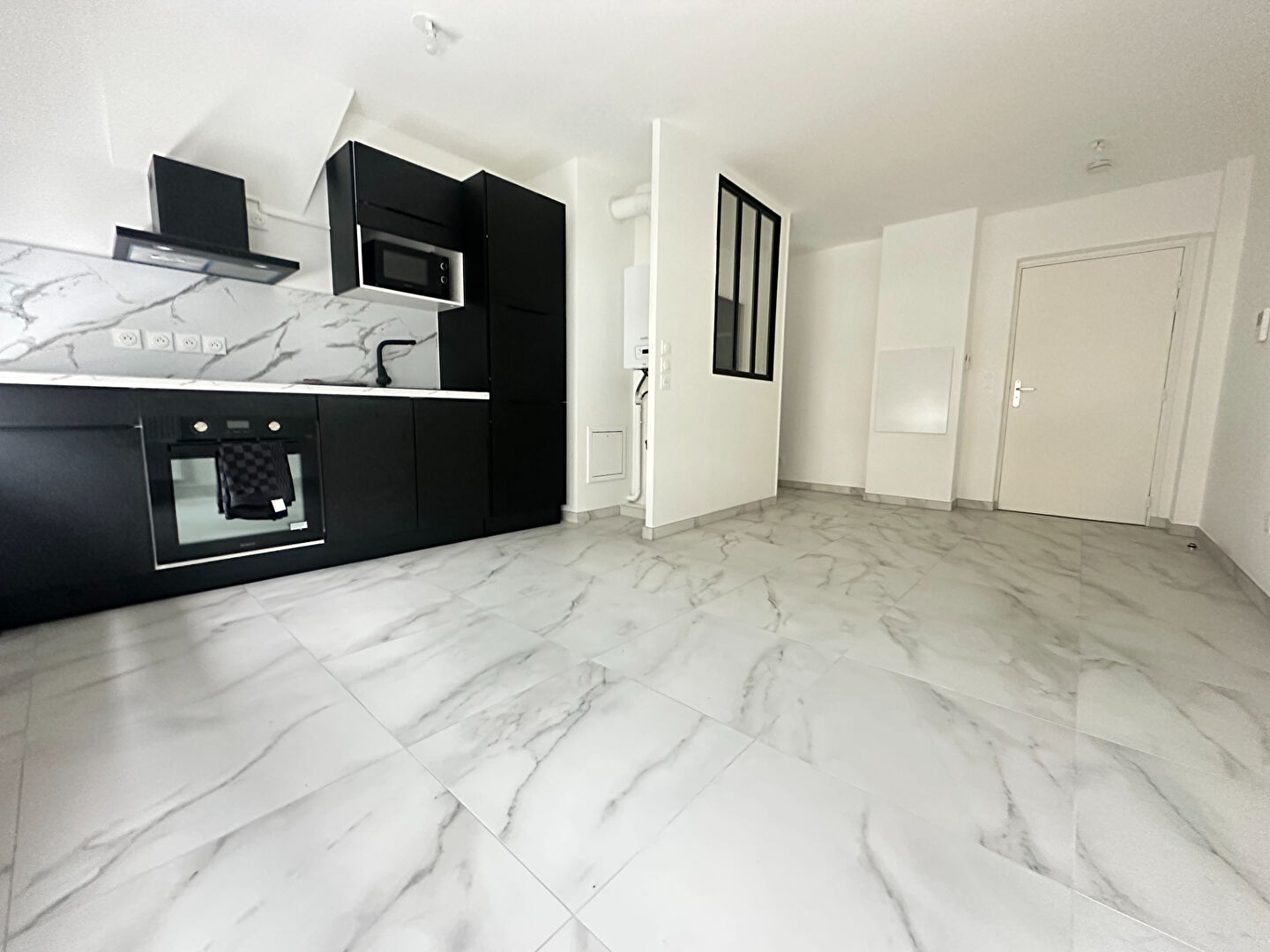 À louer : Appartement 2 pièces de grand standing à Combs-la-Ville