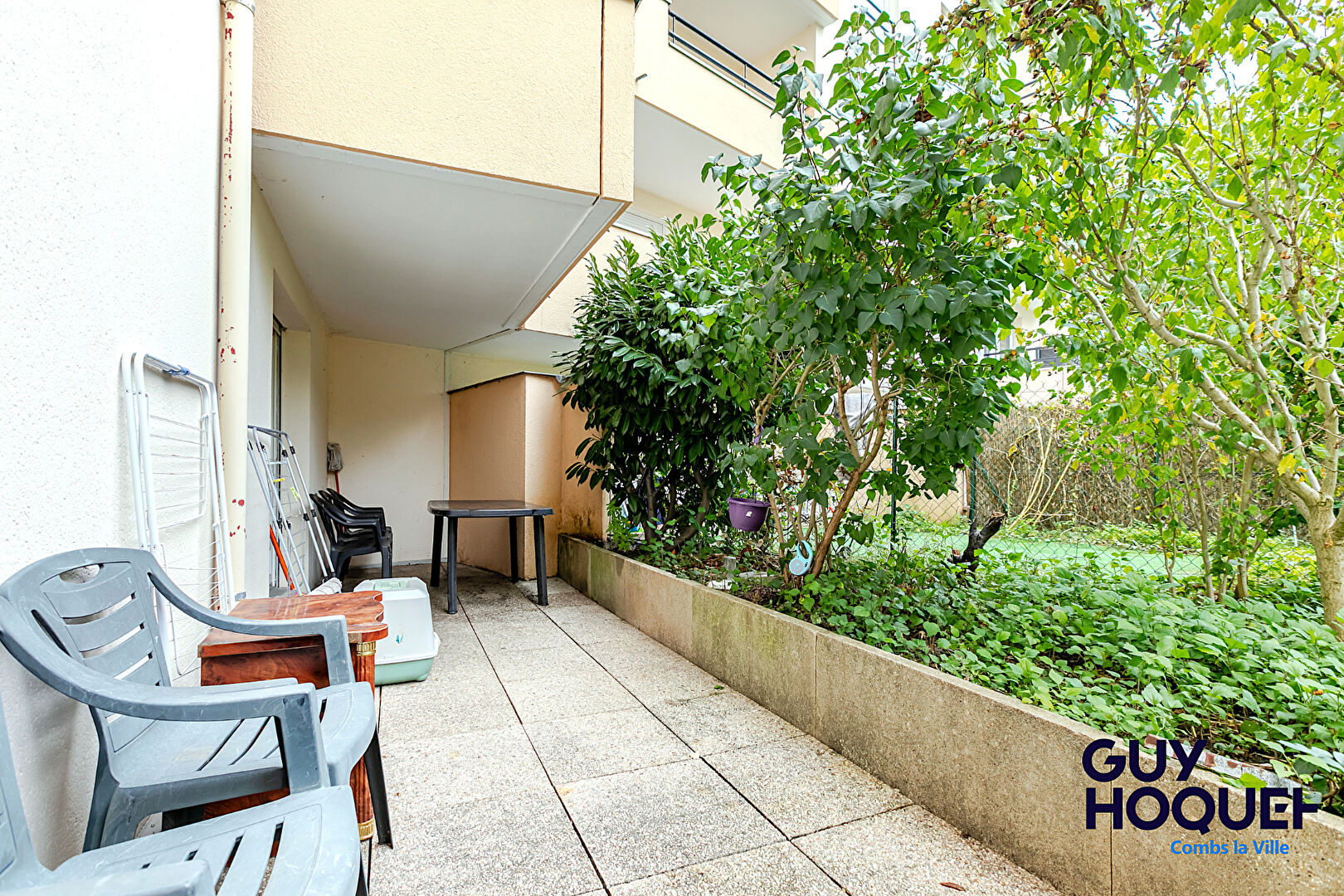 À vendre : Appartement 3 pièces  avec terrasse à COMBS LA VILLE