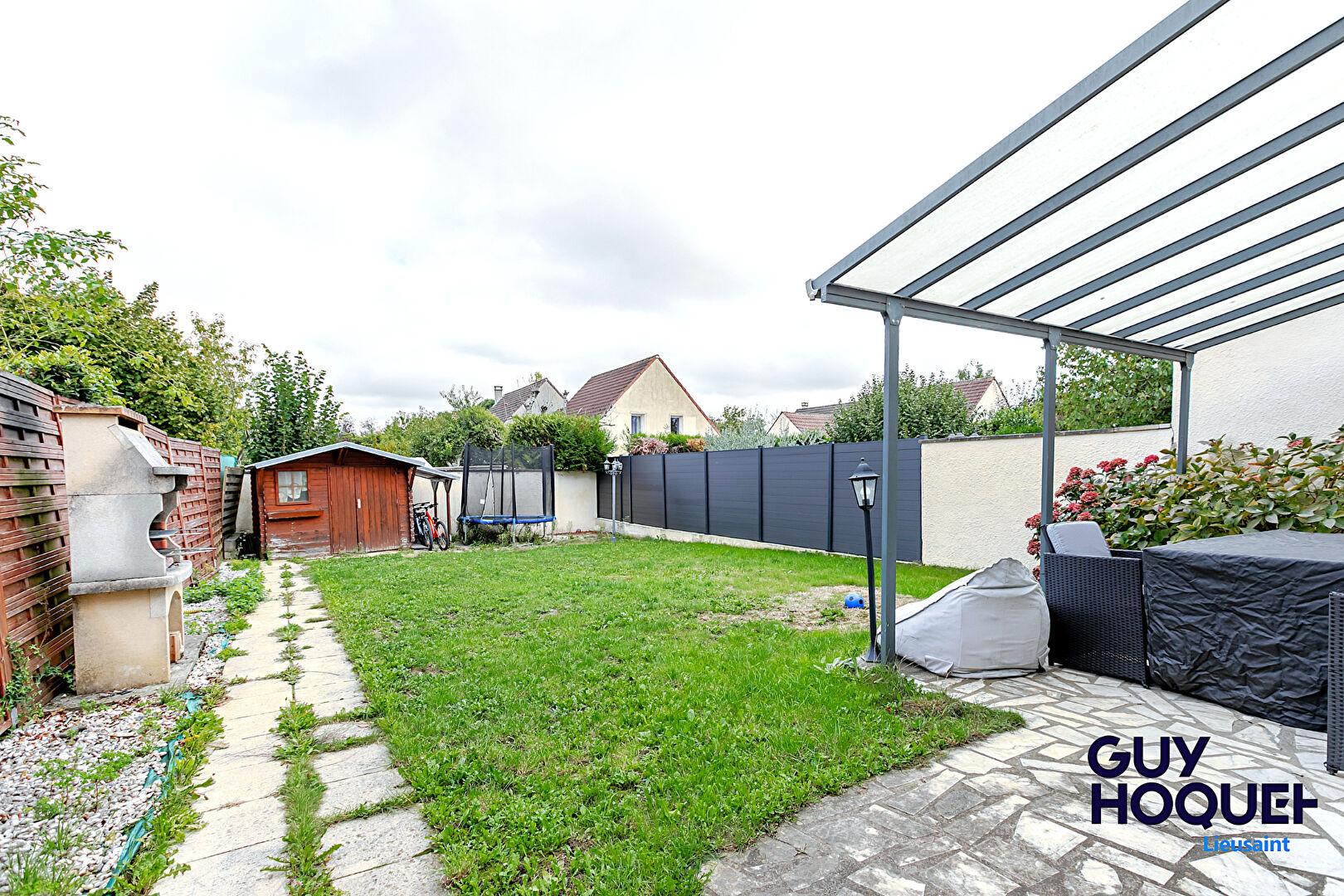 Maison à vendre à Lieusaint - 5 pièces, 3 chambres + bureau - En très bon état.