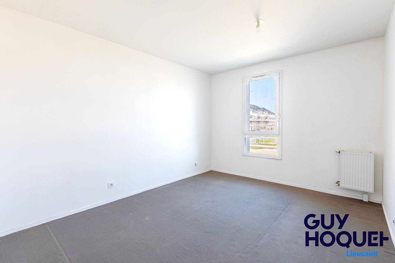 À vendre : Appartement 3 pièces à Saint Pierre du Perray - Exclusivité Guy Hoquet